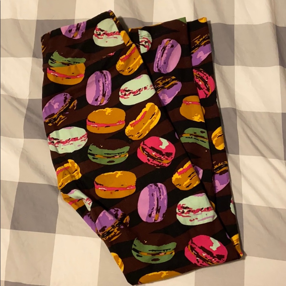 Lularoe macaroon leggings